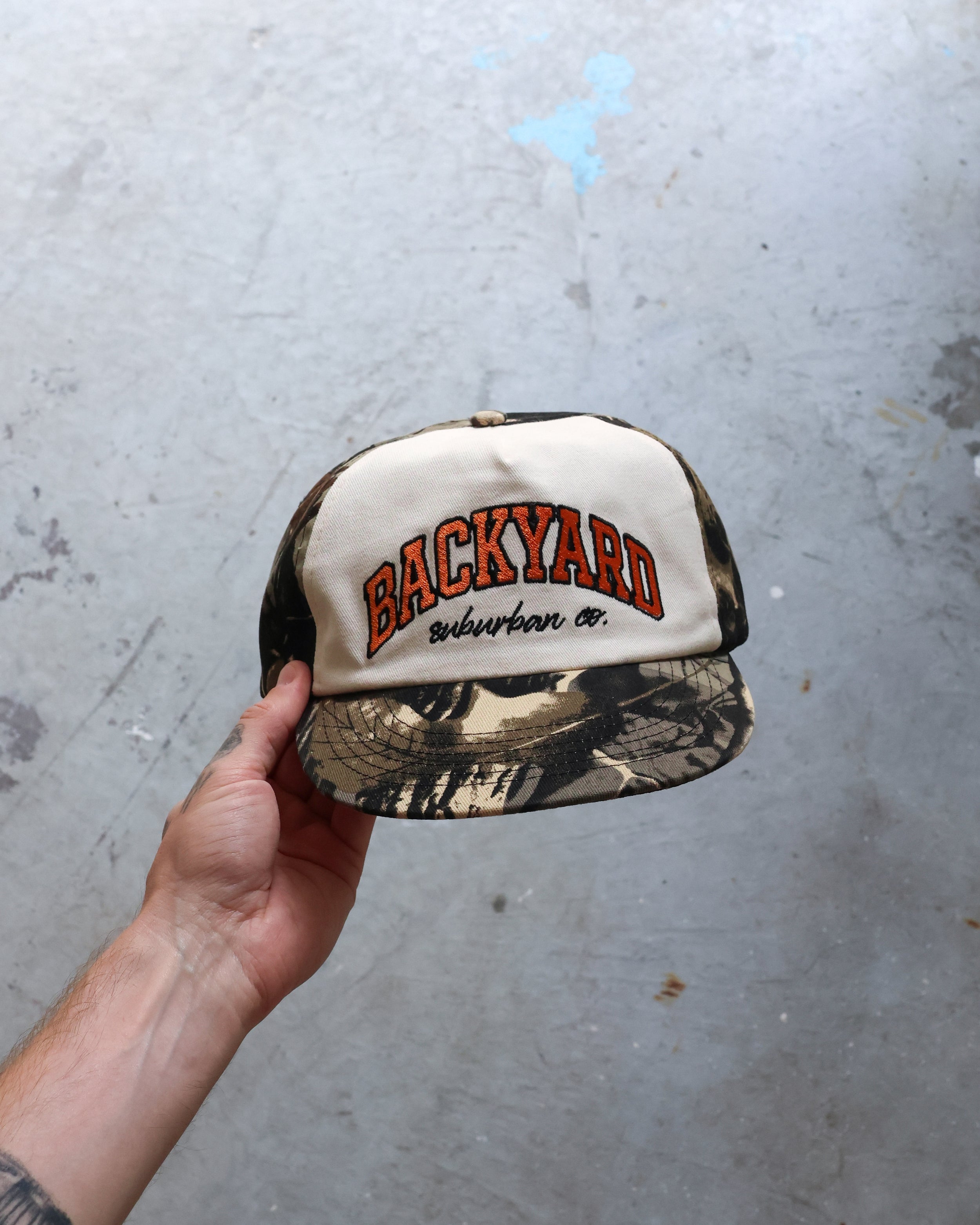 SUNDOWN CAP - CAMO/OFF WHITE