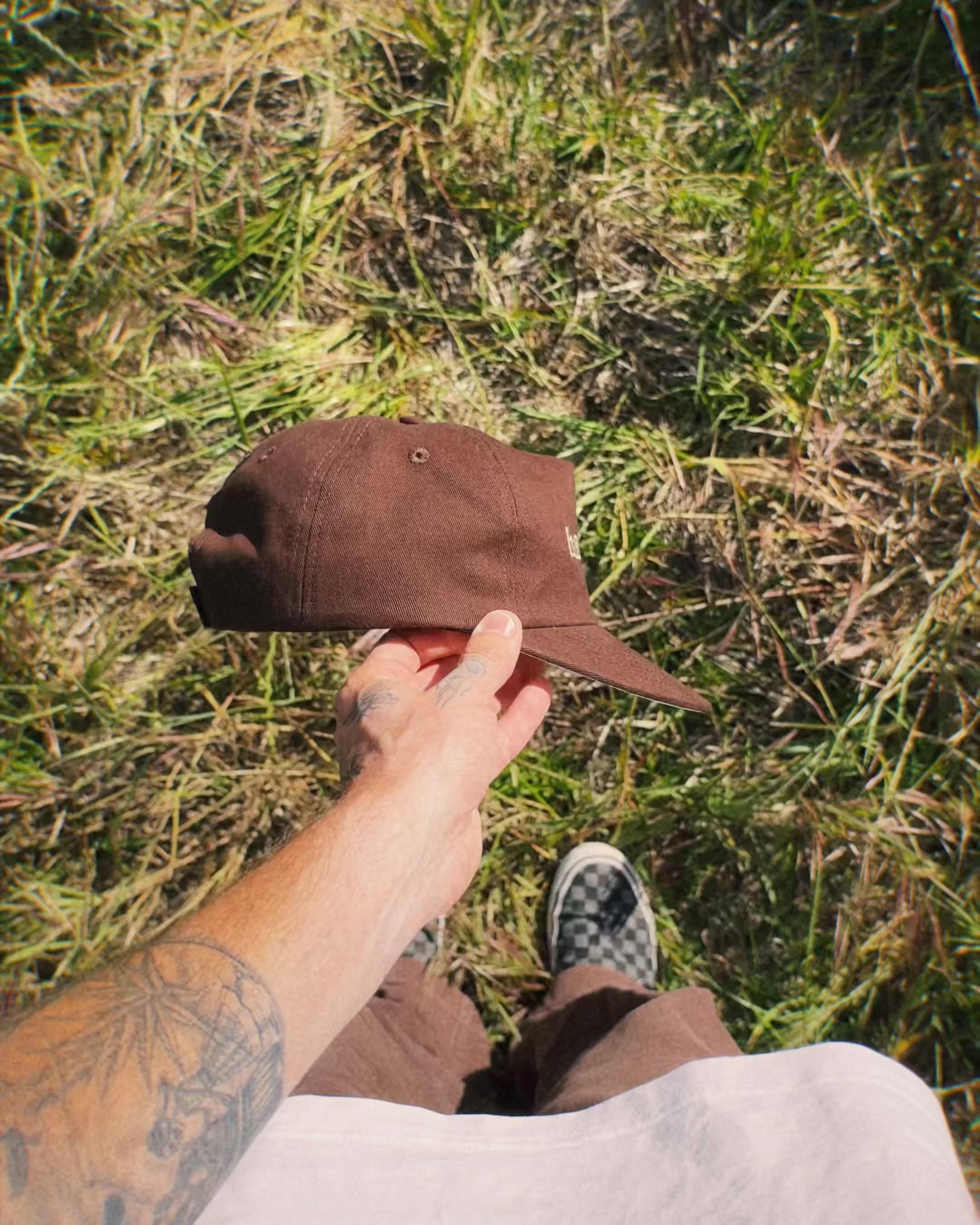 CLASSIC CAP - DARK BROWN